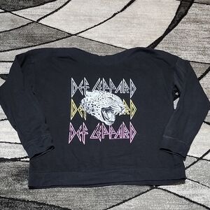 DEF LEPPARD BLACK WIDE-CREW NECK LEOPARD GRAPHIC LONG-SLEEVE SWEATSHIRT LARGE